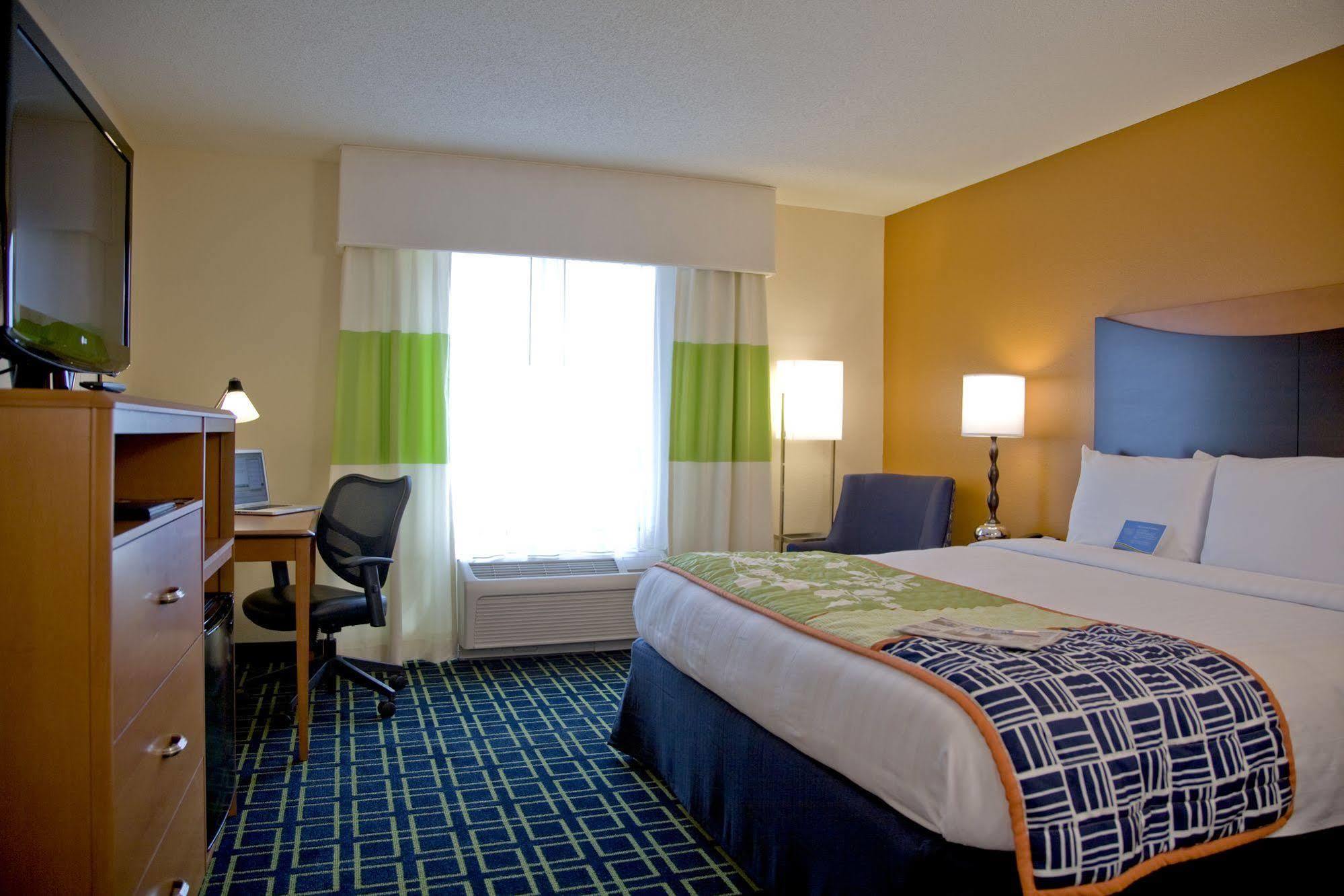 Fairfield Inn And Suites By Marriott Montgomery Eastchase Exterior foto